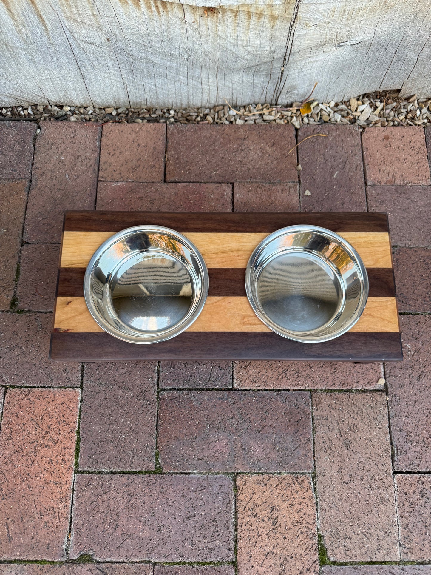 Small, Striped, 2-Bowl, 4", Black straight legs - SALE!