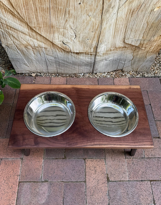 Large, Walnut, 2-Bowl, 6", Black Powder Coated Slanted Legs