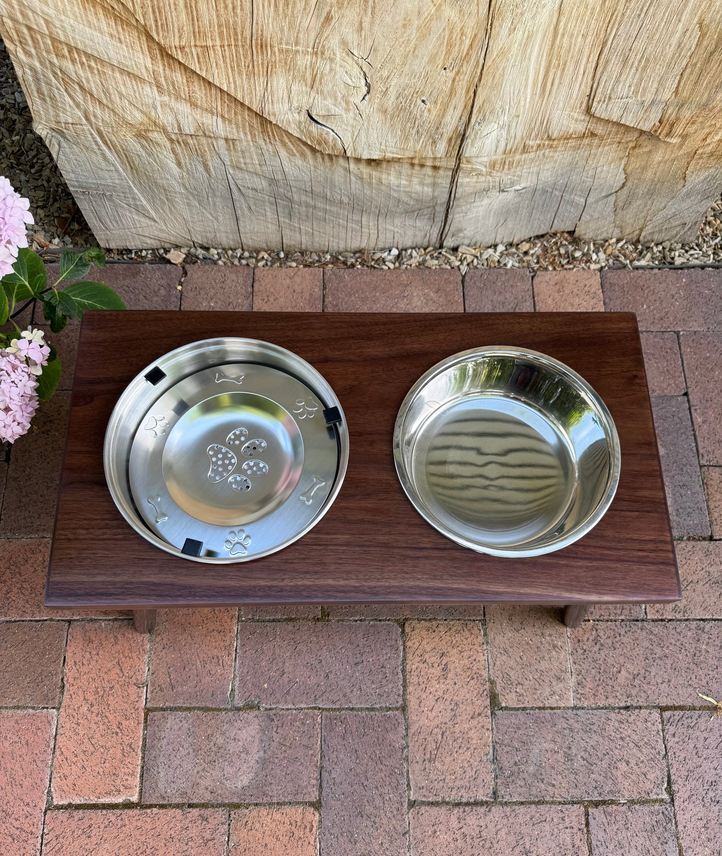 Large, Walnut, 2-Bowl, No-Drip, 10", Black Powder Coated Straight Legs
