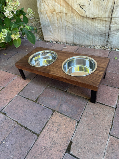 Small, Walnut, 2-Bowl, 4", Black Powder Coated straight legs