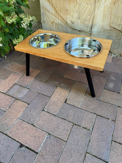 Large, Cherry, 2-Bowl, No-Drip, 10", Black Powder Coated Slanted Legs
