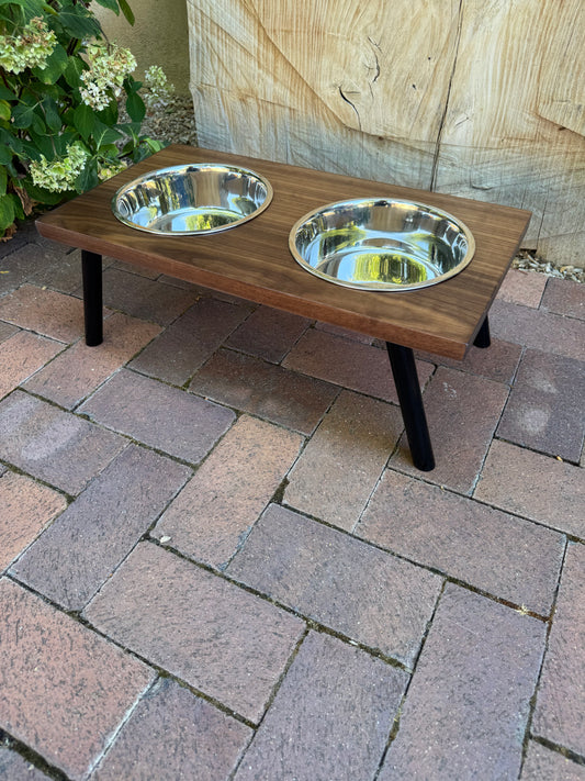 Large, Walnut, 2-Bowl, 8", Black Powder Coated Slanted Legs
